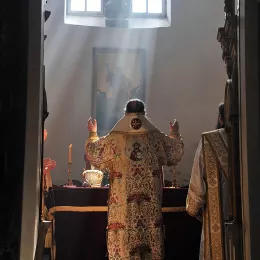 Цвијети молитвено прослављене у Саборном храму у Никшићу