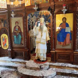 Владика Јоаникије на Недјељу Светог Јована Лествичника богослужио у манастиру Острогу