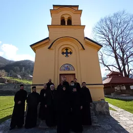 Литургија пређеосвећених Дарова у манастиру Златеш