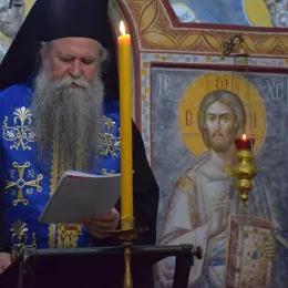 Владика Јоаникије служио Прво бденије у манастиру на Немањином граду