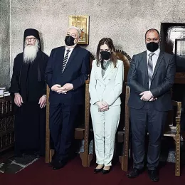 Вечерње богослужење са изношењем плаштанице у манастиру Ђурђеви Ступови