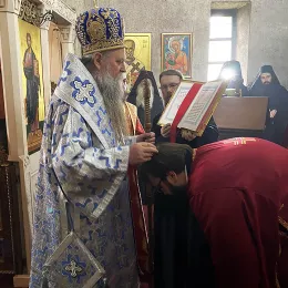 Владика Јоаникије служио у Ђурђевим Ступовима