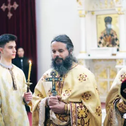 Молитвено прослављена четврта недјеља Васкршњег поста