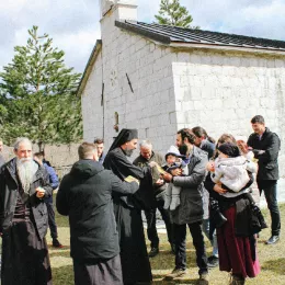 Епископ Методије служио Литургију на Грахову