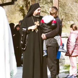 Епископ Методије богослужио у манастиру Добриловина