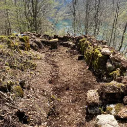 Света литургија на црквишту Светог Николаја Мирликијског