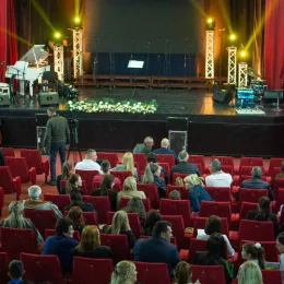 Црквени хор „Младенци“