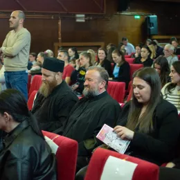 Црквени хор „Младенци“