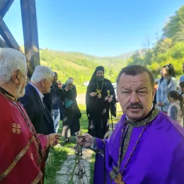 Епископ Методије на Велики понедељак богослужио у манастиру Мајсторовина