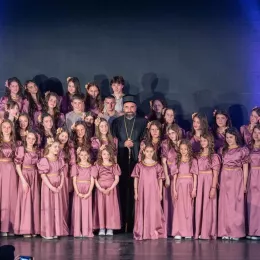 Црквени хор „Младенци“