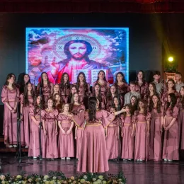 Црквени хор „Младенци“