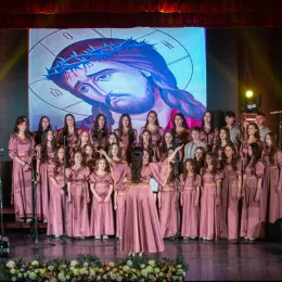 Црквени хор „Младенци“