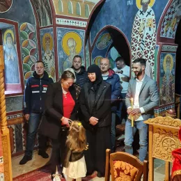 Литургијско сабрање у манастиру Подмалинско