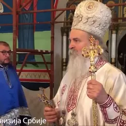 Епископ Теодосије Србима на КиМ