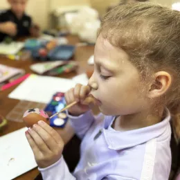 Радосни обичај украшавања јаја у сусрет Васкрсу