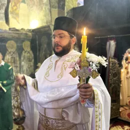 Васкрс прослављен у Бијелом Пољу