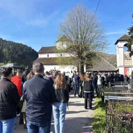 Васкрс прослављен у Бијелом Пољу