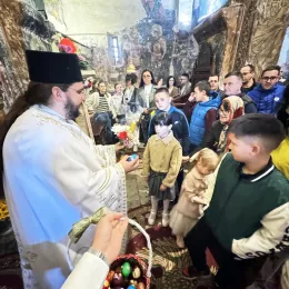 Васкрс прослављен у Бијелом Пољу