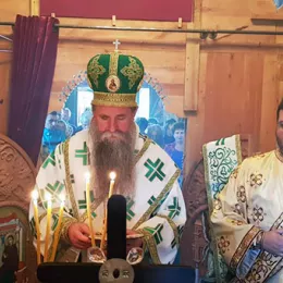 Тројичиндан прослављен у Прошћењу код Мојковца