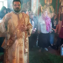 Тројичиндан прослављен у Прошћењу код Мојковца