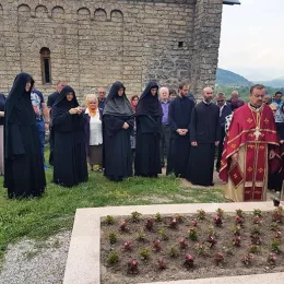 Четрдесетодневни помен игуманији Евангелији (Поповић)
