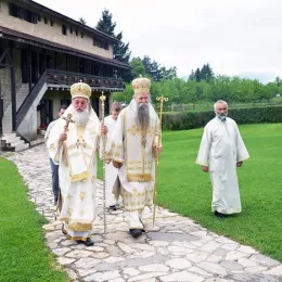 Прослављен празник Светог Георгија, храмовна слава манастира Ђурђеви Ступови