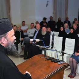 Вече сјећања на великог духовника оца Лазара Острошког