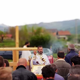Света Литургија и слава храма у Мартиновићима код Гусиња