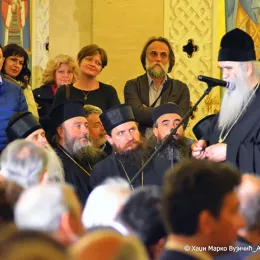 Митрополит Порфирије: Дјела Митополита Амфилохија су продужено Јеванђеље Господа Исуса Христа