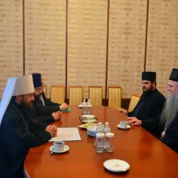 Епископ Јоаникије се сусрео са Митрополитом Иларионом у Москви