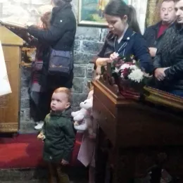 Литургија у Томину недјељу у цркви Светих Апостола Петра и Павла