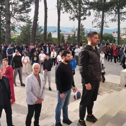 Молебан за ослобађање утамниченог Епископа Јоаникија и свештеника (ВИДЕО)