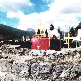 Слава цркве Светог Василија Острошког у Мартиновићима