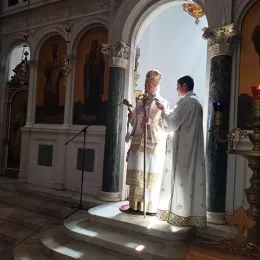 Епископ Јоаникије служио у никшићкој Саборној цркви