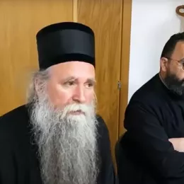 Владика Јоаникије пред хапшење