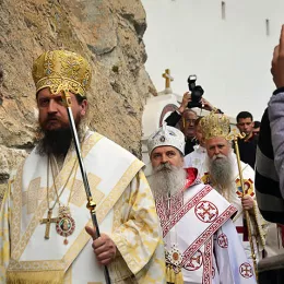 Прослава празника Светог Василија Острошког у острошкој светињи