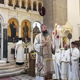 Саборни храм Светог Василија Острошког прославио крсну славу
