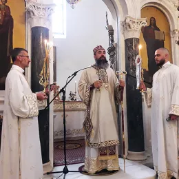 Саборни храм Светог Василија Острошког прославио крсну славу