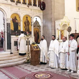 Саборни храм Светог Василија Острошког прославио крсну славу