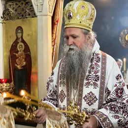 Архијерејска Литургија на Велику суботу