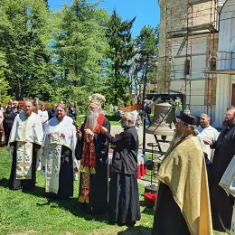 Освештано главно звоно за Саборни храм Светог Симеона Мироточивог у Беранама