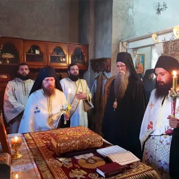 Празнично бденије у манастиру Ђурђеви Ступови