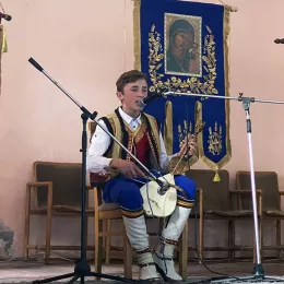 Епископ Методије богослужио у цркви Светог Ђорђа на Валу у Враћеновићима