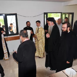 Литургијским сабрањем прослављена слава храма Светог Саве у Почивалима