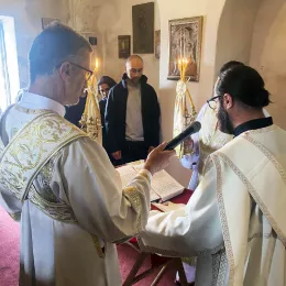 Литургија у цркви Светог Ђорђа на Требјеси