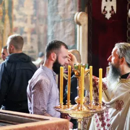 Посјета светињама Косова и Метохије: „Свијећа која не сагоријева“