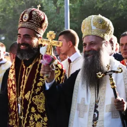 Патријарх Порфирије на Световасилијевској литији у Никшићу