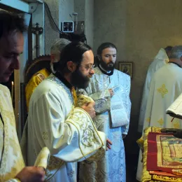 На Ђурђевдан Епископ Методије богослужио у манастиру Ђурђеви Ступови