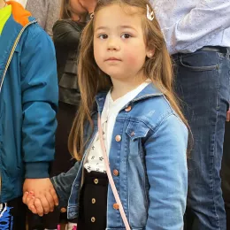 Архијерејска Литургија и дочек моштију светог Владике Николаја Велимировића у Његњеву