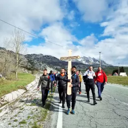 Ходочашће из Жабљака у манастир Острог